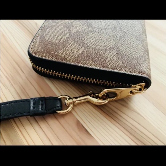 Coach X Jean Michel Basquiat Long Zip Around Wallet in Signature Canvas NWT - Picture 6 of 8